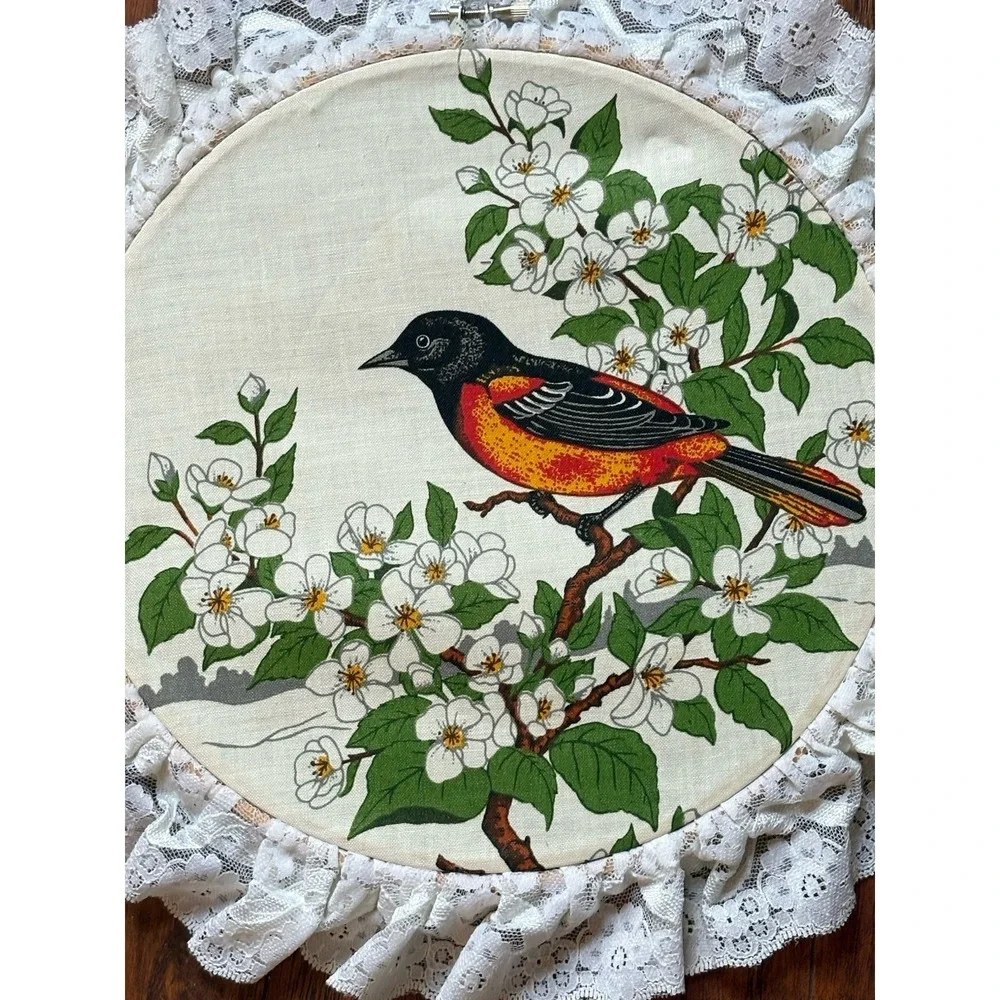 Vtg Goldfinch Bird Fabric Wall Hanging Lace Ruffle Embroidery Hoop Cottagecore